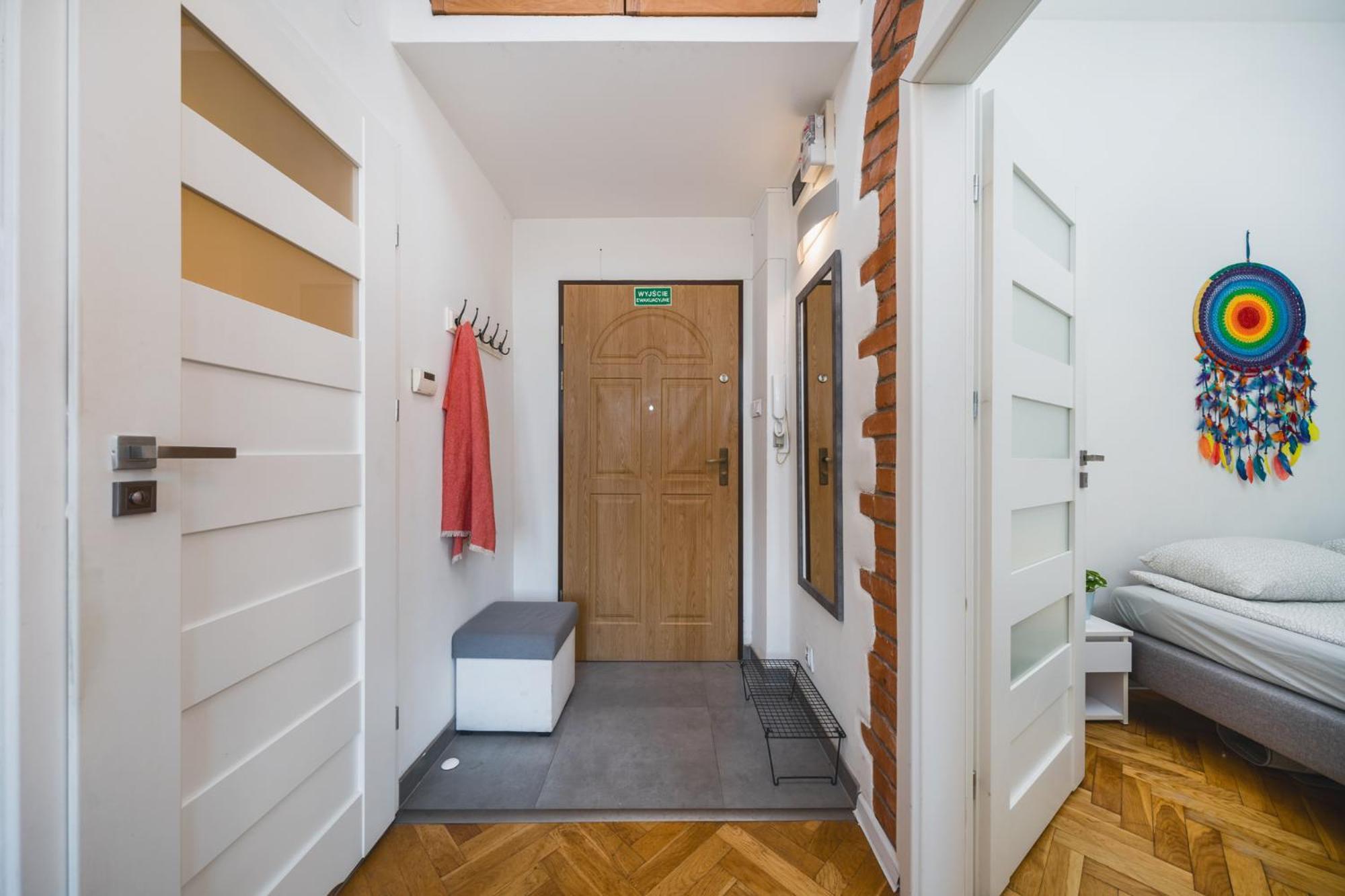 Plac Nowy - The Heart Of Jewish Quarter - By Upstairs Krakov